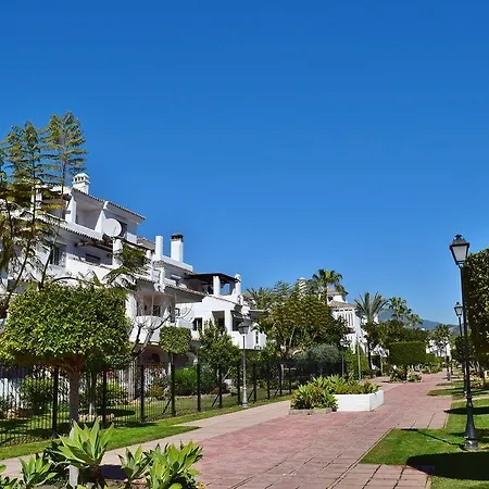 Apartment Naranjos De