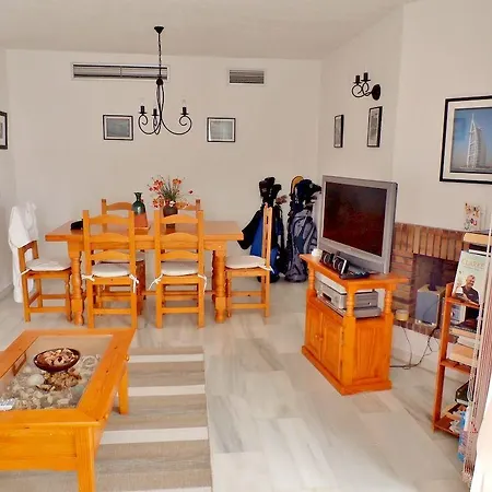 Apartment Naranjos De